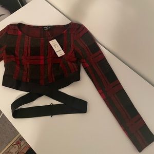 Bebe crop top